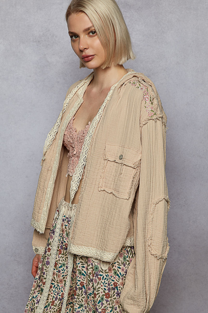 Live in Lace Jacket Top