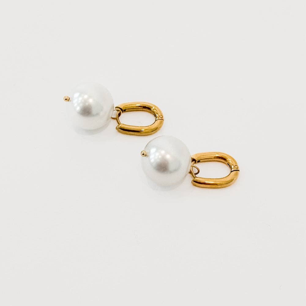The Pearl Darling Drop Earrings