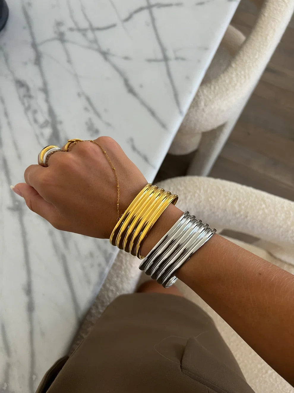 Bella Bangle