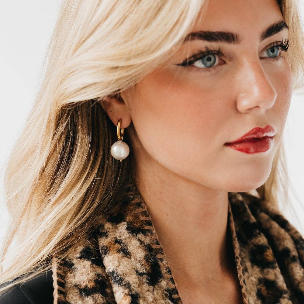 The Pearl Darling Drop Earrings