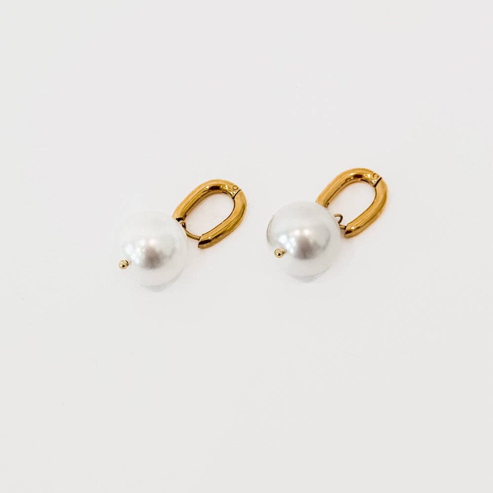 The Pearl Darling Drop Earrings