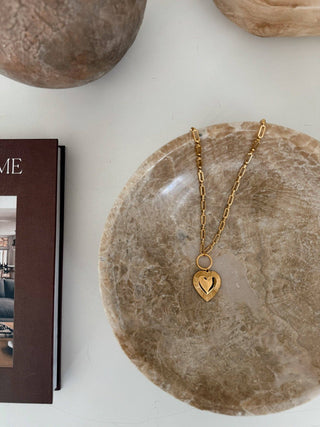 Love Story Vintage Gold Heart Pendant Chain Necklace